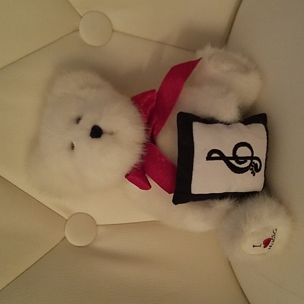 Boyds Bears Melody B. Bear